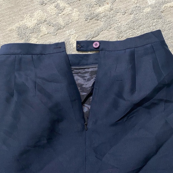 Josephine Chaus Navy Blue Size 10 Skirt With Zipper Pencil Knee Lenght - Picture 5 of 6